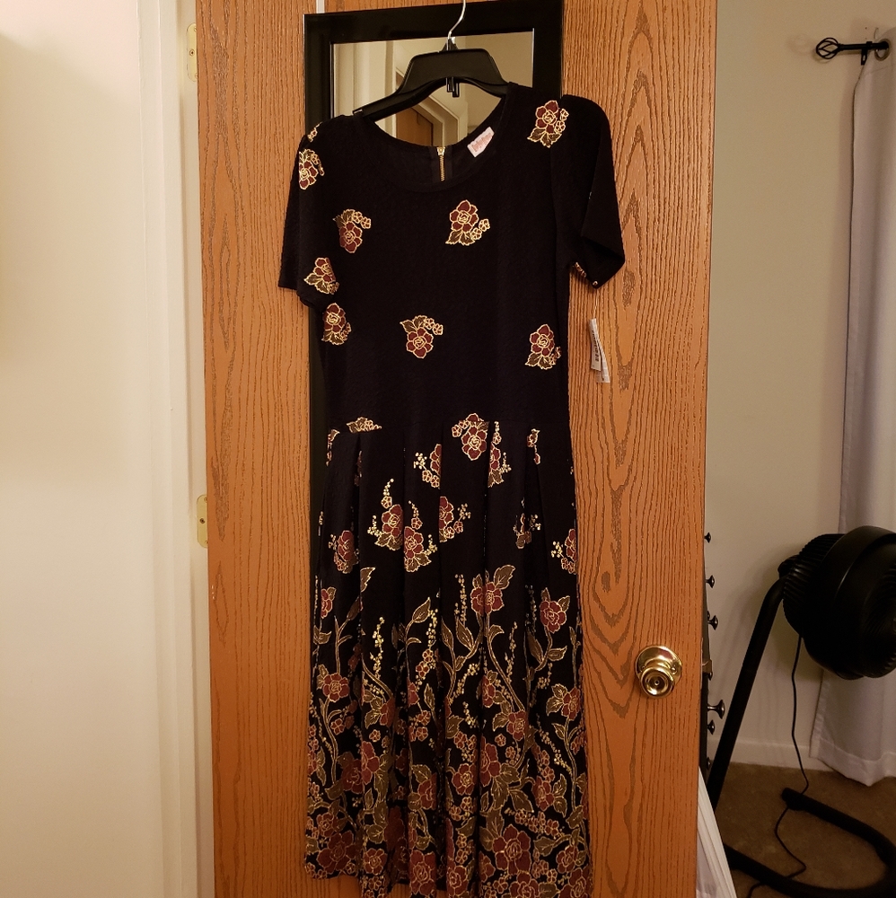 Lularoe Amelia dress (Ellegant Collection)